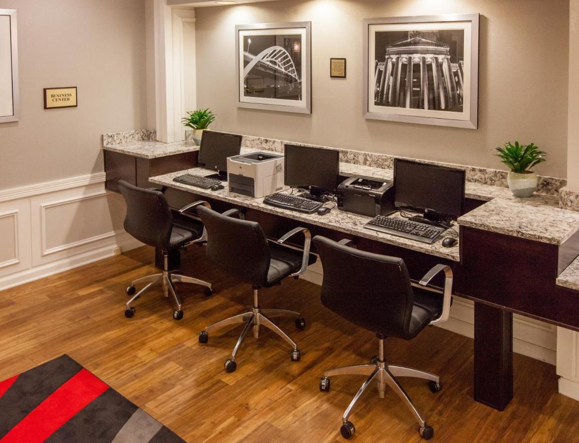Holiday Inn Express Nashville-Downtown - Broadway By Ihg Zewnętrze zdjęcie