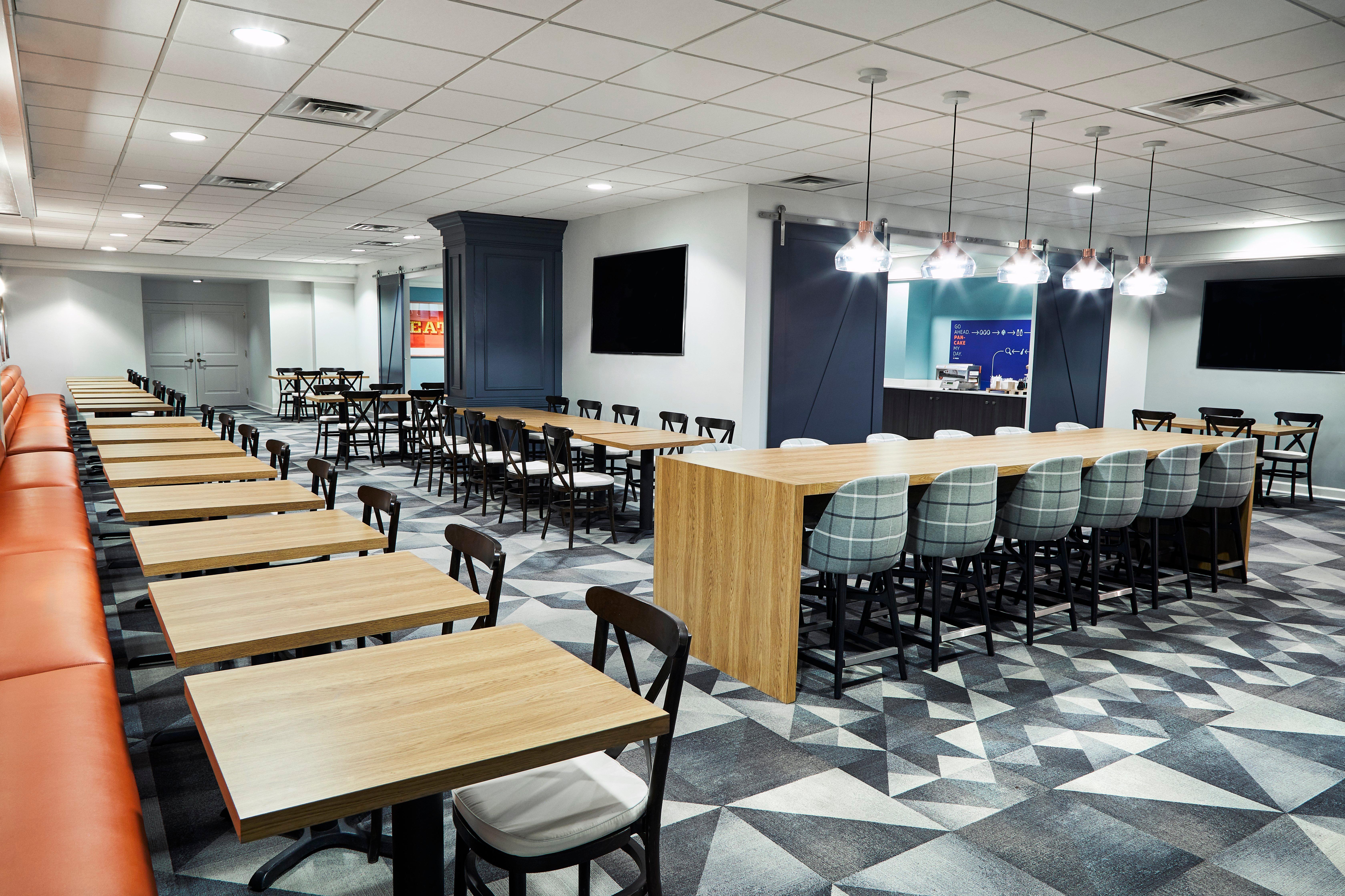 Holiday Inn Express Nashville-Downtown - Broadway By Ihg Zewnętrze zdjęcie