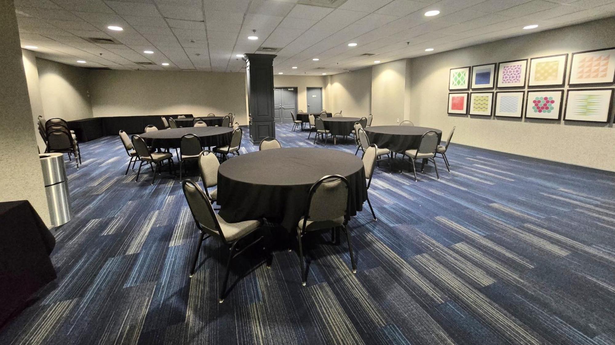 Holiday Inn Express Nashville-Downtown - Broadway By Ihg Zewnętrze zdjęcie