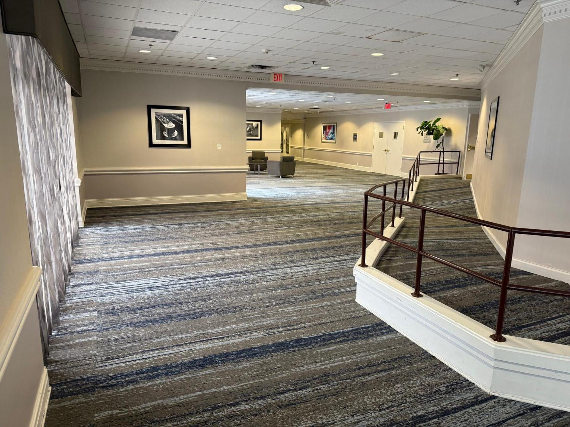 Holiday Inn Express Nashville-Downtown - Broadway By Ihg Zewnętrze zdjęcie